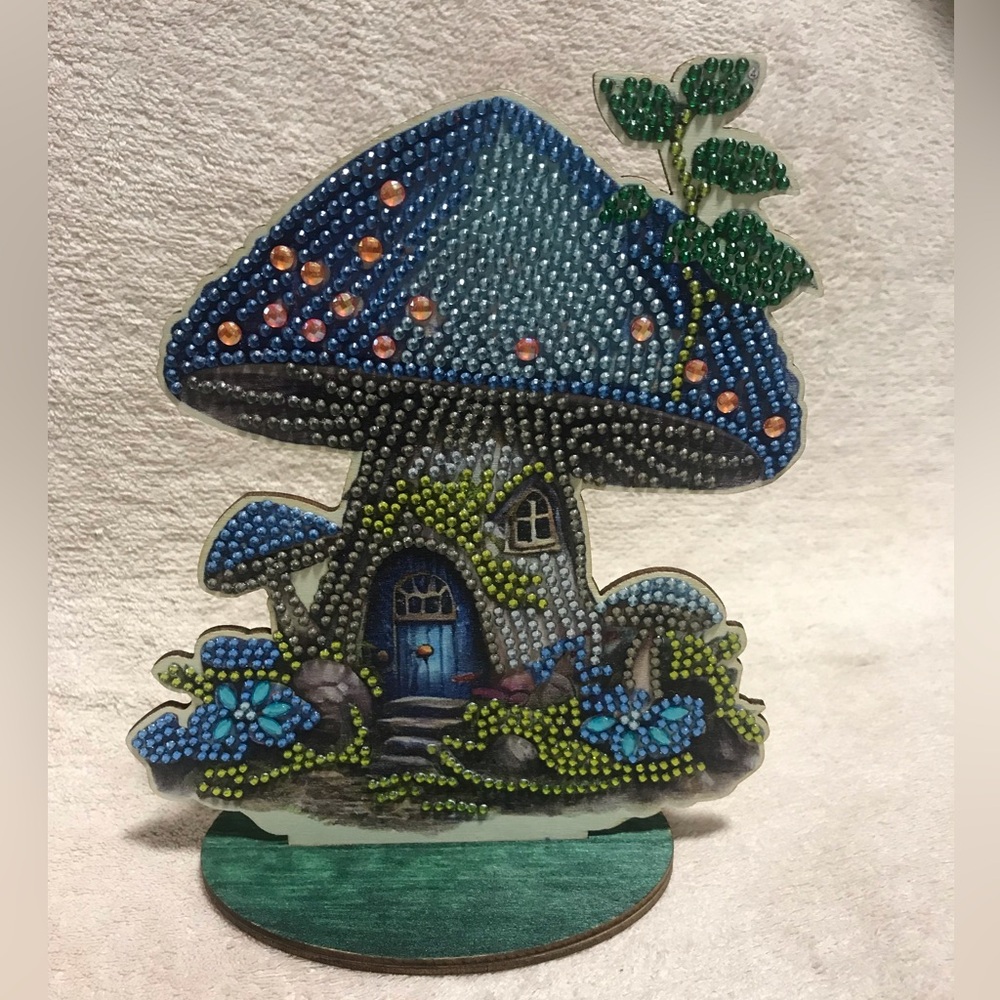 Diamond Painted Mushroom House Stand